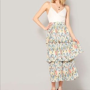 Elastic Waist Floral Layered Pleated Skirt